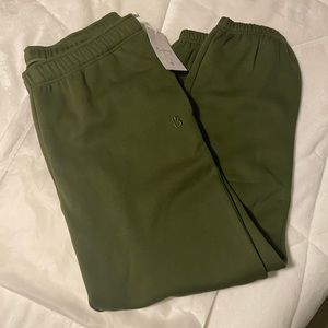 NWT BuffBunny Untamed Joggers - XL